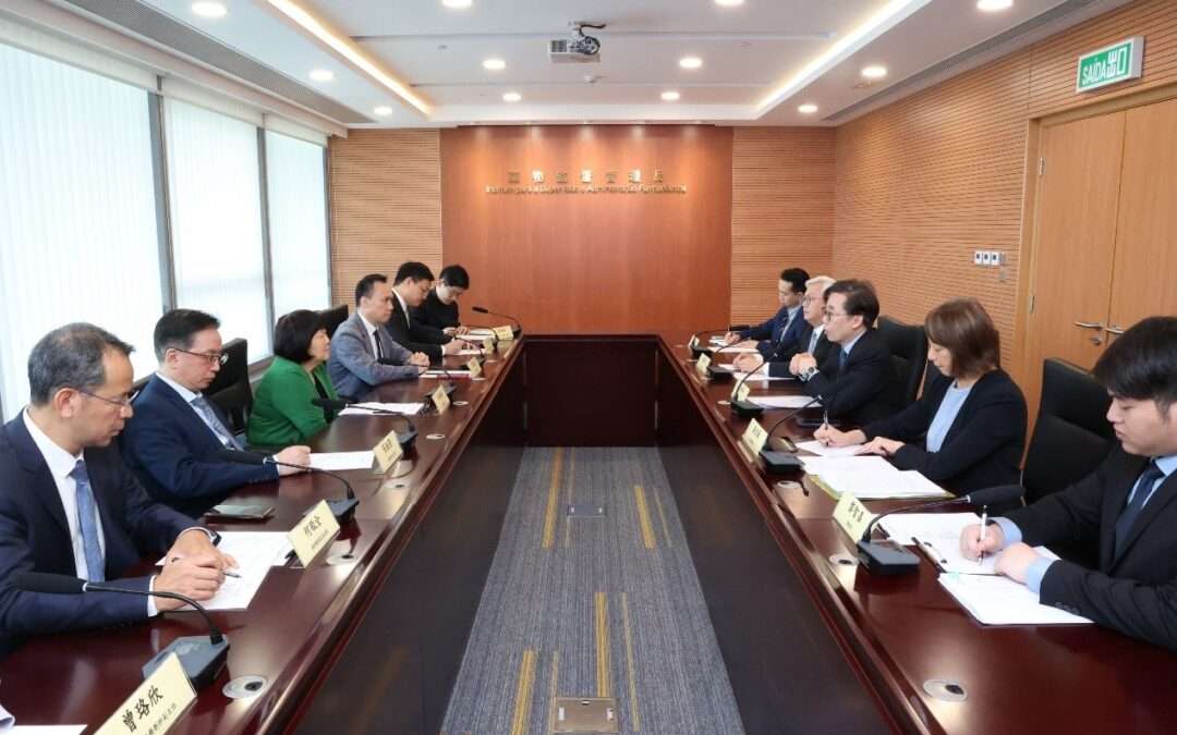 藥監局與鏡湖醫院共商藥物臨床試驗質量管理規範(GCP)建設