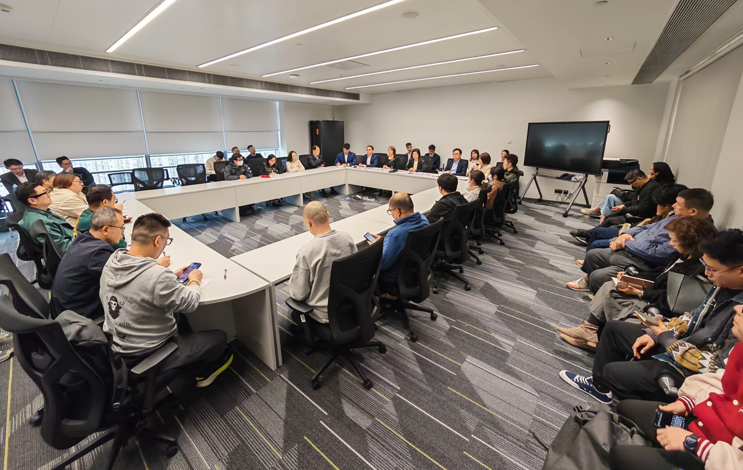 市政署聯同藥監局與獸醫及藥物業界舉行交流會議